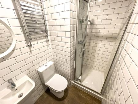 5 bedroom house to rent - Photo 3