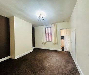 Lovat Road, Preston - Photo 3