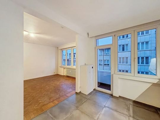 Appartement te huur - Photo 1