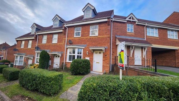 3 bedroom terraced house to rent - Photo 1