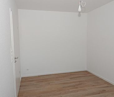 Neubau- Erstbezug! Helle Dachgeschosswohnung mit großem Balkon in W... - Photo 6