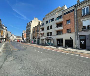 Location Appartement 1 pièce 17m² - Photo 4