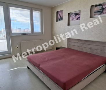Zrekonštruovaný a zariadený 3 izbový byt s loggiou na začiatku Petr... - Photo 6