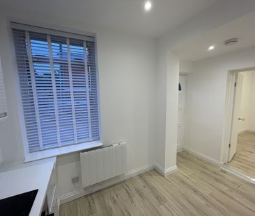 Studio Flat, Oxford Road, RG30 - Photo 3