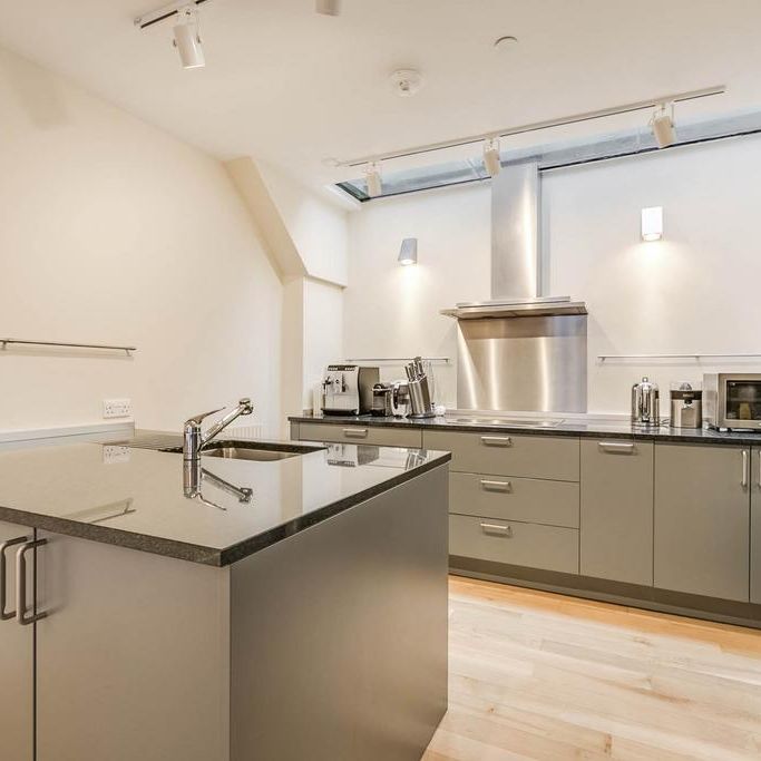 4 bedroom house to rent - Photo 1