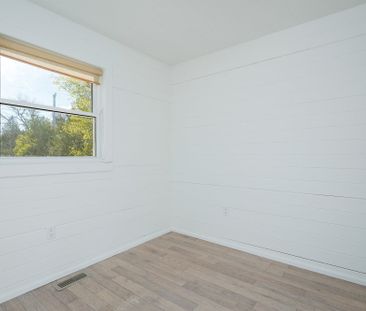 For Lease - 35 St. Clair Street, Collingwood, Ontario - Photo 5