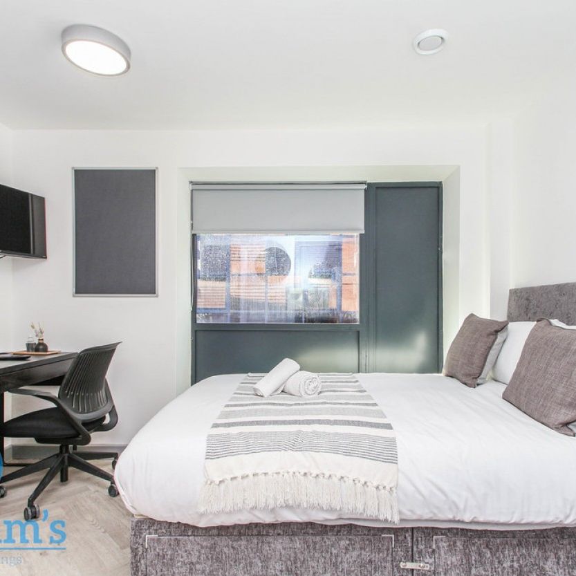 1 bed Shared Flat for Rent - Photo 1