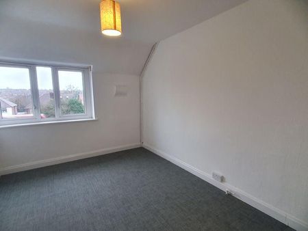 3 bedroom apartment to rent - Photo 4