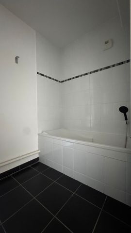 APPARTEMENT T5 D'EXCEPTION AVEC GRANDES TERRASSES ET PARKING PRIVATIF AVEC CHAUFFAGE INCLUS - Photo 5