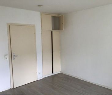 Teilsanierte 1 Zimmer-Wohnung im Erdgeschoss zu vermieten - Foto 3