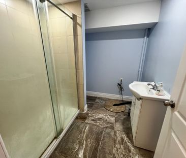 For Lease - 1532 WESTERN Road Unit# Lower, London North, Ontario - Photo 6