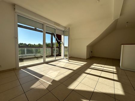 Location Appartement 2 pièces 45m² - Photo 2