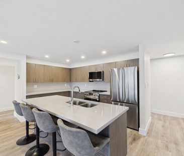 For Lease - 2-101 Tree Tops Lane, Huntsville, Ontario - Photo 4
