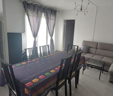 Appartement 3 pièces 59m2 REIMS 750 euros - Photo 1