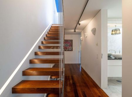 Lordelo do Ouro e Massarelos, Porto District - Photo 2