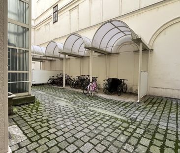 Generalsanierte 2-Zimmer-Dachgeschoßwohnung - zu mieten in repräsen... - Photo 3