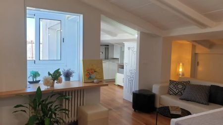 Ático de alquiler en Avenida de Rosalía de Castro, Campus Sur - Santa Marta - Foto 3