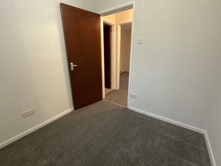 70 Orkney Street, Belfast, BT13 3GR - Photo 4
