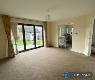 2 bedroom bungalow to rent - Photo 1