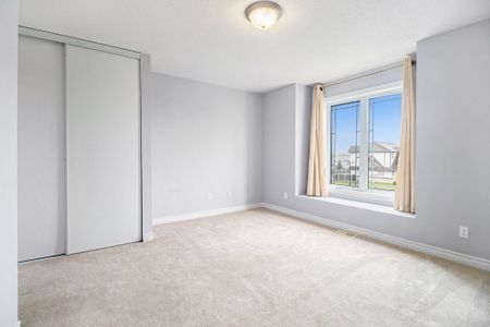 For Lease - 772 Lakeridge Drive, Orleans - Cumberland and Area, Ontario - Photo 4