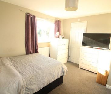 3 bedroom detached house to rent - Photo 3