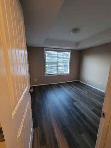 Beautiful Condo Unit Available in Johnstone Park!!! - Photo 2