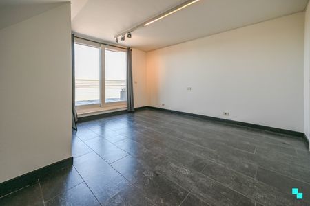 Energiezuinig dakappartement met panoramisch uitzicht te Izegem - Photo 2