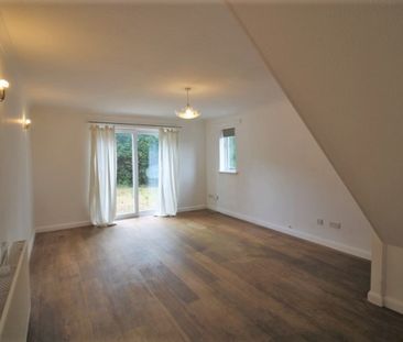 Cornflower Hill, Exeter - Photo 1