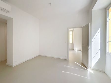 Appartement de standing 3/4 pièces Montée du tribunal Ajaccio, - Photo 5