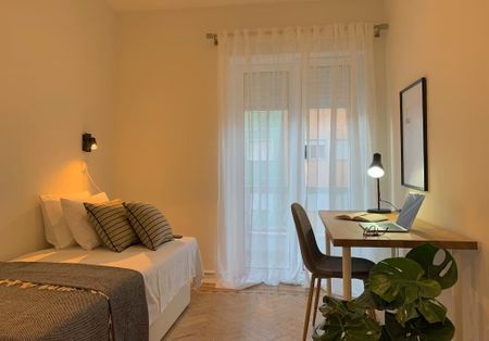 Praceta Guilherme Gomes, Amadora, Lisbon 2700-448 - Photo 3