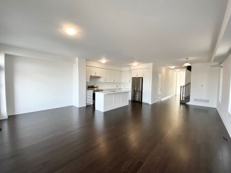 For Lease - 1461 Savoline Boulevard, Milton, Ontario - Photo 2