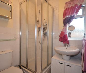 3 bedroom detached house to rent - Photo 6