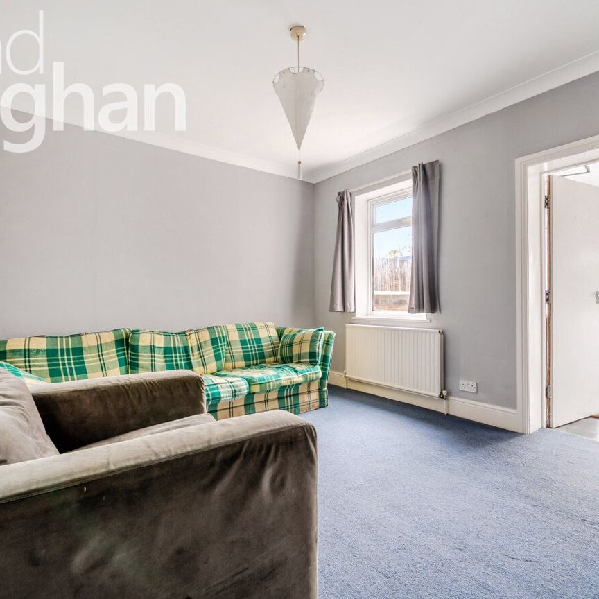 4 bedroom terraced house to rent - Photo 1