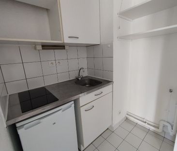Location Appartement 2 pièces 32m² - Photo 3