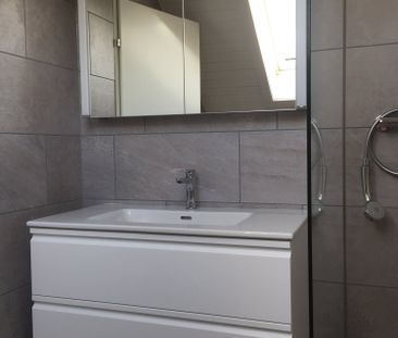 Charmante 4.5-Zimmer-Dachgeschosswohnung in Hauptwil-Gottshaus - Photo 5