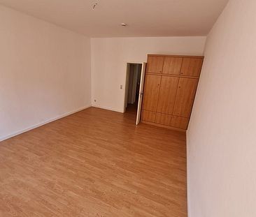 AB.01.08.: 1-Raumwohnung mit Einbauküche (teilmöbliert) - Gera City 1A-Lage - Foto 1