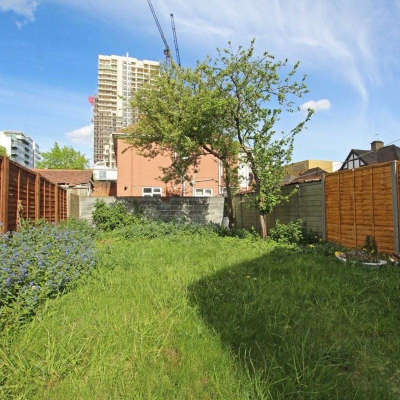 Montague Road - Photo 1