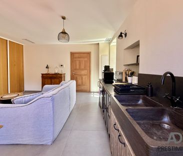 Appartement 2 pièces DERNIER ETAGE ASCENSEUR - Photo 2