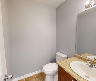 For Lease - 3252 Meadowgate Boulevard Unit# Upper, London South, On... - Photo 5