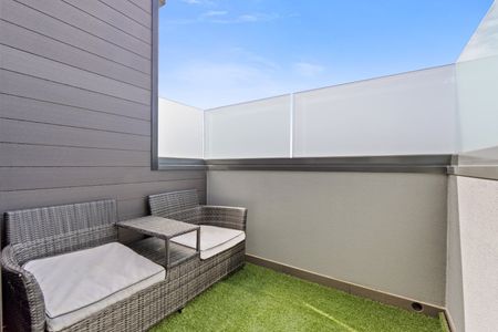 202/56 Harp Road, Kew VIC 3101 - Photo 2