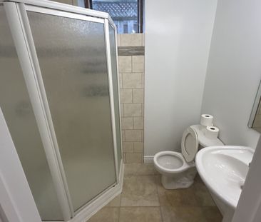 For Lease - 73 Barre Drive, Barrie, Ontario - Photo 2