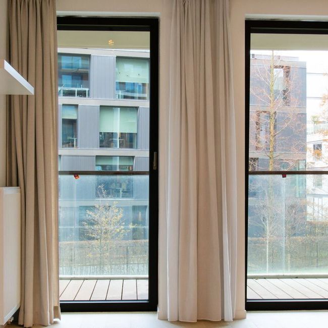 Appartement te huur in Antwerpen voor € 1.400 met 2 slaapkamers - Photo 1