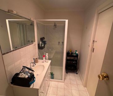 South Yarra - Photo 6