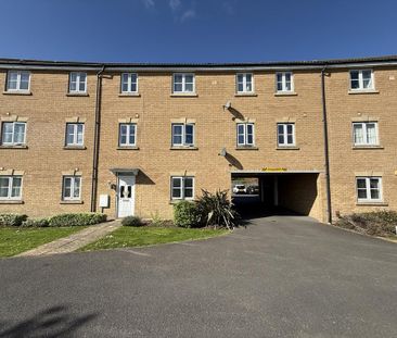 2 bedroom flat to rent - Photo 2