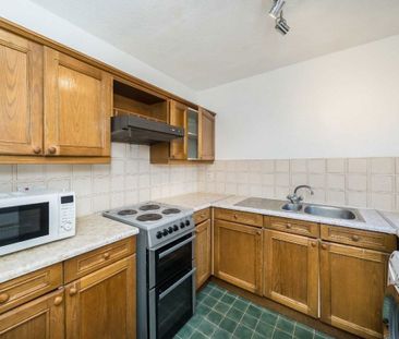 Pelham Road, SW19 1NY, London - Photo 4