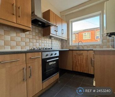 2 bedroom terraced house to rent - Photo 4
