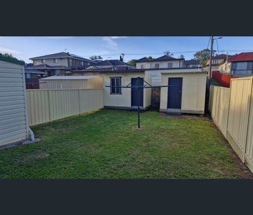 2/462 Great Western Highway, Pendle Hill, NSW 2145 - Photo 5