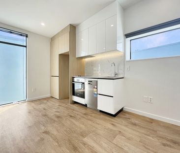 The Paddington - Photo 3