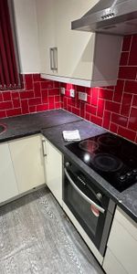 Berkeley Avenue, Leeds - Photo 3