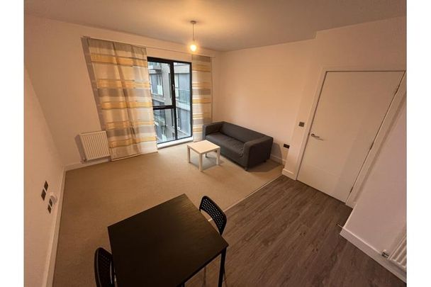 1 bedroom flat to rent - Photo 1